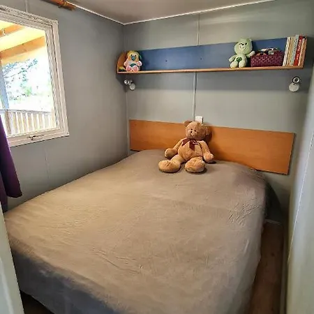 Mobil 6 Personnes 4* Les Pins Maritimes Йер